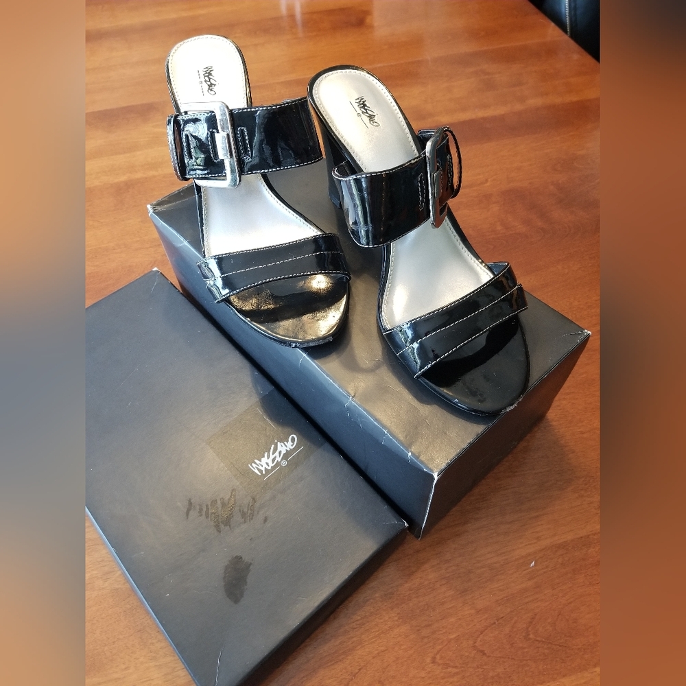 Mossimo Womens Black Sandals